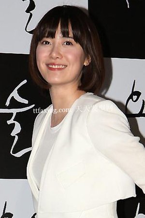 个性优雅的日韩女星的气场发型大比拼 zaoxingkong.com