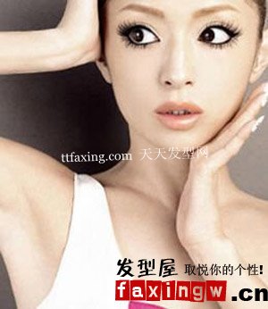 三角脸型适合的发型+发型和脸型的搭配 zaoxingkong.com