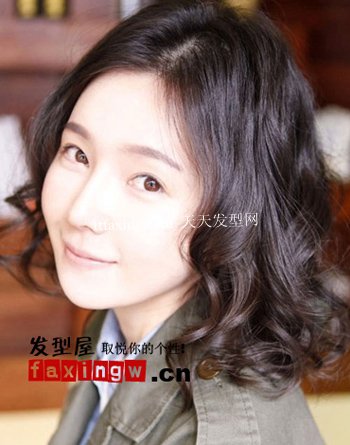 什么样的卷发好看 2012年流行女生卷发 zaoxingkong.com