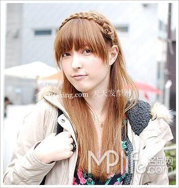 今年流行什么发型 6款日系街拍发型减龄变身 zaoxingkong.com