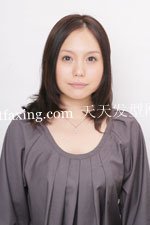 胖脸MM的发型DIY 修脸小Kiss zaoxingkong.com