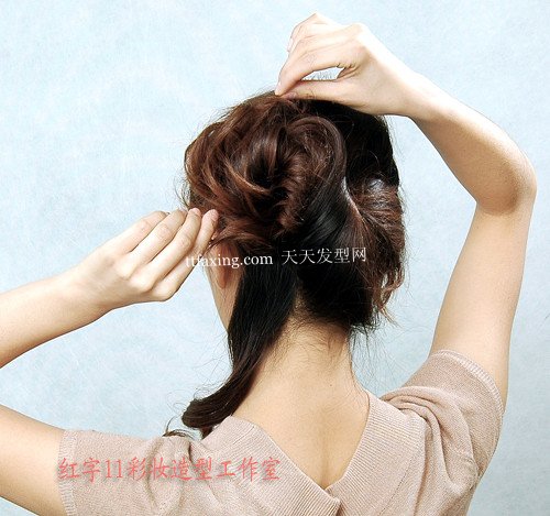几种扎头发的方法发型DIY轻盈大美女 zaoxingkong.com