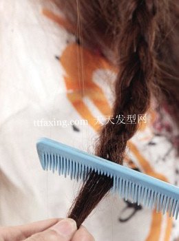 零发饰为发型增添女人味发型DIY　流行美发型 zaoxingkong.com
