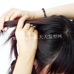 多图DIY发型教程 秀丽美女编发小技巧 zaoxingkong.com