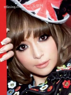 教你滨崎步BOBO发型+甜美大眼妆 2012最流行女生发型有什 zaoxingkong.com
