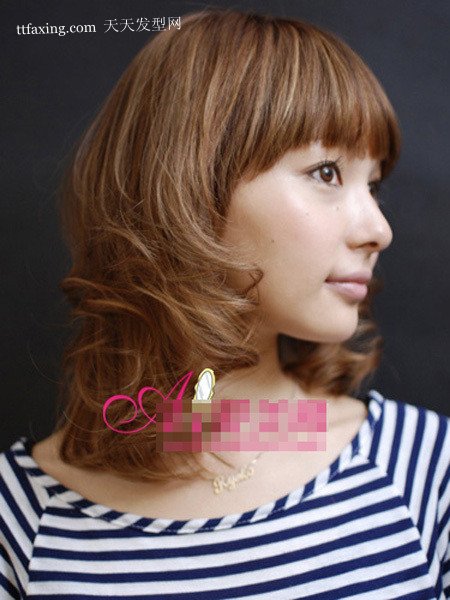 灿烂如花的办公室发型时髦迷人 2012会流行什么颜色的头发发型 zaoxingkong.com