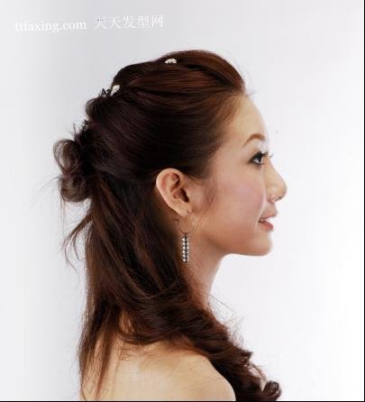 日本MM巧用发饰有创意　经典发型时尚流行发型 zaoxingkong.com