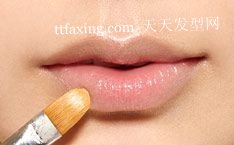 为职场加分夏季流行发式　不老美女的经典秀 zaoxingkong.com