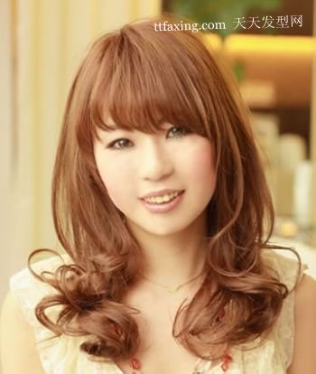 2012最流行的发型女梨花头 脸型与发型 zaoxingkong.com