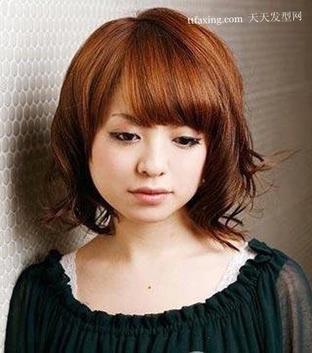 日本流行发型 还有一款波波头发型~性感蓬松 zaoxingkong.com