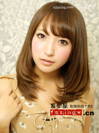 今年流行的发型  直发梨花头发型图片 zaoxingkong.com