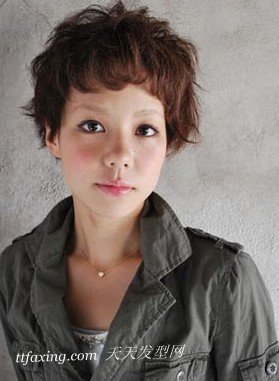 2013年最新短发发型 塑造不一样的女人味 zaoxingkong.com
