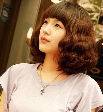 最流行的韩式齐肩蛋卷头发型设计 让你做个可爱小甜心 zaoxingkong.com