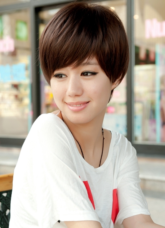 2014年最流行的短发 既瘦脸又减龄短发控的最爱 zaoxingkong.com