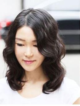 6款韩式蛋卷头发型图片 不仅时尚靓丽还减龄 zaoxingkong.com