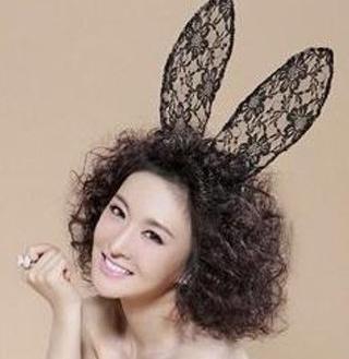 推荐5款女生烟花烫发型 让你领略开在发间的美丽 zaoxingkong.com