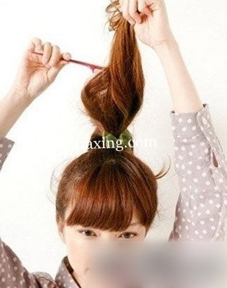 韩式花苞头发型扎法分享 让魅力瞬间飙升 zaoxingkong.com