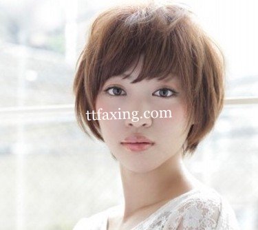 女生短发发型设计图片 亚麻色短发减龄更添气质 zaoxingkong.com
