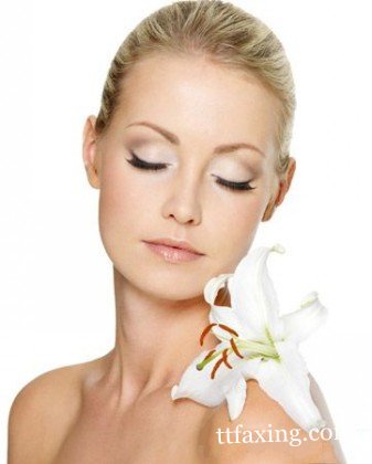 最新夏季自然裸妆画妆步骤 让肌肤光滑自然 zaoxingkong.com