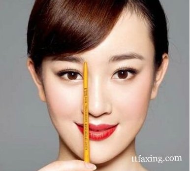 简单3步教你如何修眉毛 帮你彰显出柔美气质来 zaoxingkong.com