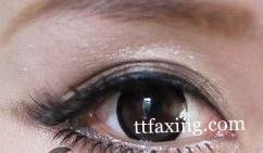 怎么化大眼妆最好看 眼线的画法技巧是关键 zaoxingkong.com