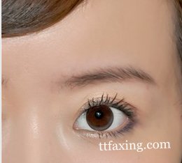 眉粉的用法 3分钟打造超自然完美眉形 zaoxingkong.com