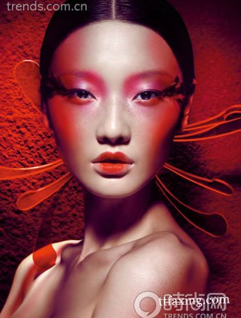 2014流行彩妆妆面 极具创意的绝美红妆 zaoxingkong.com