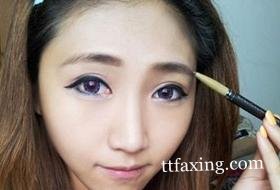 教你芭比娃娃妆怎么画 拥有卖萌妆变身萌小妞 zaoxingkong.com