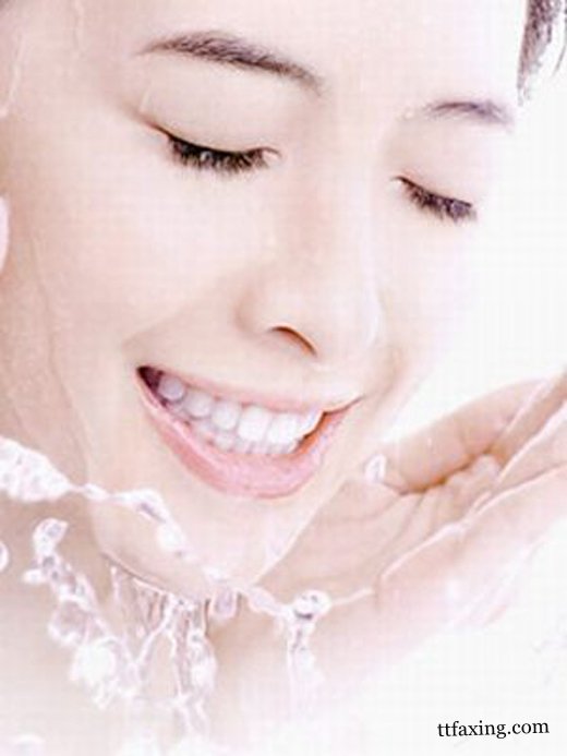 洗脸的正确方法 教你怎么洗脸是是对的 zaoxingkong.com