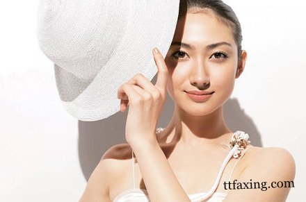 防晒霜和隔离霜的区别详解 正确选择产品才能更好护肤 zaoxingkong.com