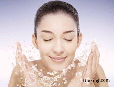化妆水如何使用 不同肤质化妆水怎么用 zaoxingkong.com