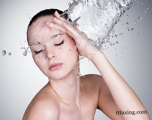 化妆水有哪些种类 根据自己的需求来选择 zaoxingkong.com
