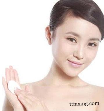 洗脸的正确方法 冬季干性皮肤如何洗脸 zaoxingkong.com