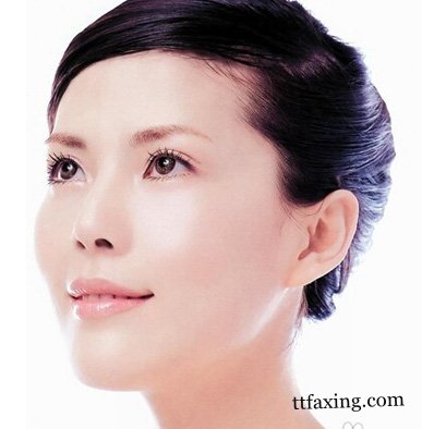 了解女人脸上长斑的原因 斩断长斑源头 zaoxingkong.com