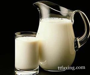 解析喝什么牛奶能美白皮肤 教你牛奶的美白妙招 zaoxingkong.com