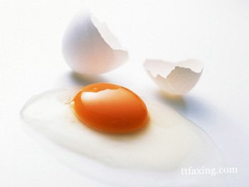 教你怎样用鸡蛋清做面膜 4款DIY面膜打造剥壳肌肤 zaoxingkong.com