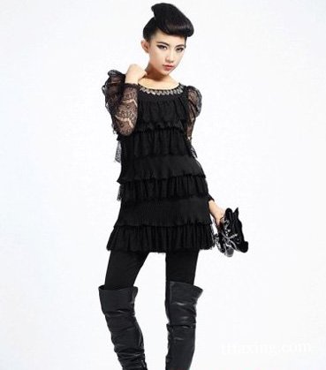 这个季节穿什么？来看看黑色蕾丝连衣裙吧 zaoxingkong.com