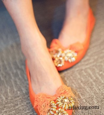 新款平底女鞋推荐 穿出你的小细腿 zaoxingkong.com
