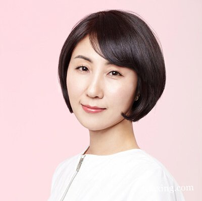 韩式短发烫发发型图片 甜美通勤的短发造型 zaoxingkong.com