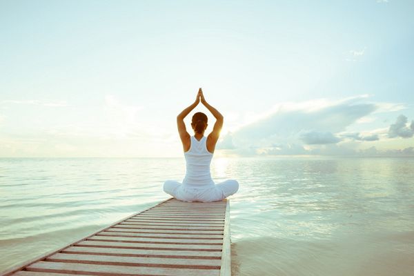 女人练瑜伽的好处 让你全身心放松 zaoxingkong.com