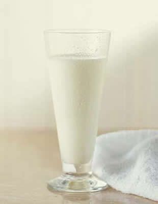牛奶美容方法推荐 让你的肌肤白皙又滋润 zaoxingkong.com