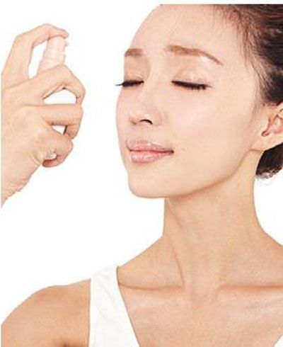 教你T区出油怎么办 正确洗脸保湿补水是关键 zaoxingkong.com