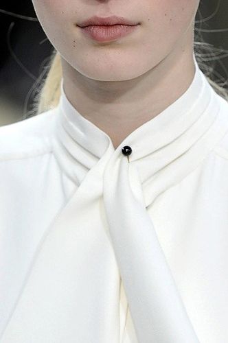 你的脸型适合什么样的衣领呢？ zaoxingkong.com
